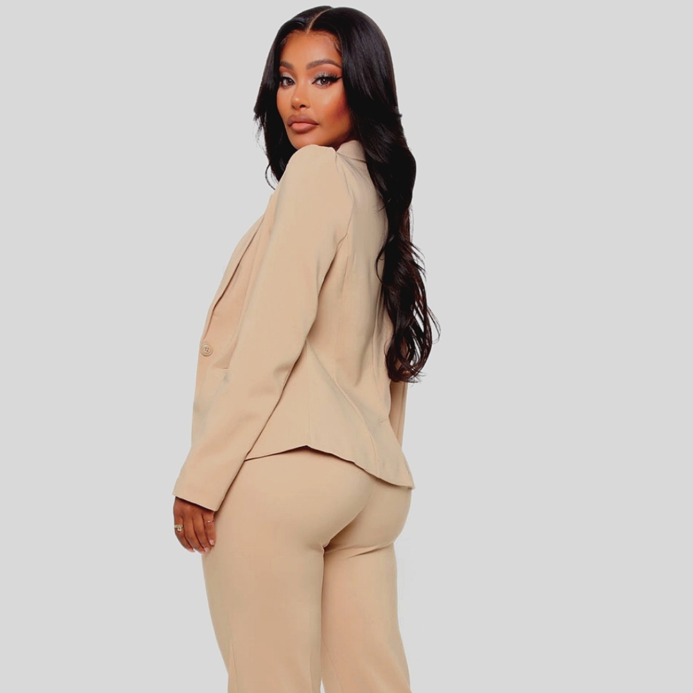 Bombshell Blazer - Picture 4 of 4